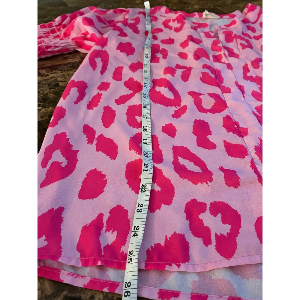 BiBi Leopard Smocked Short Sleeve Blouse - Picture 7 of 8